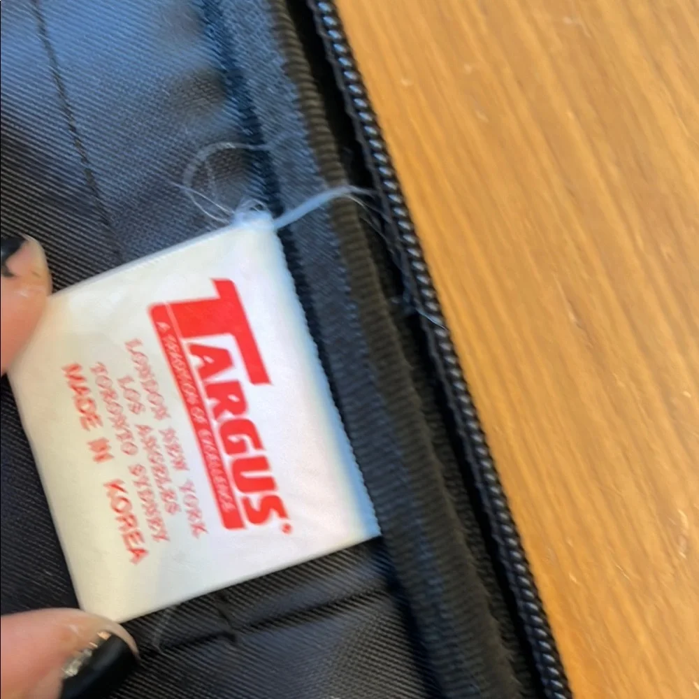 Targus sleek durable